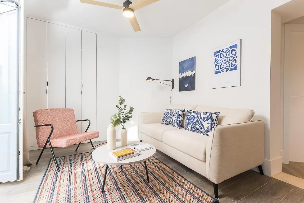 Homeclub Moderno Piso Junto Al Museo Picasso II Malaga Spain